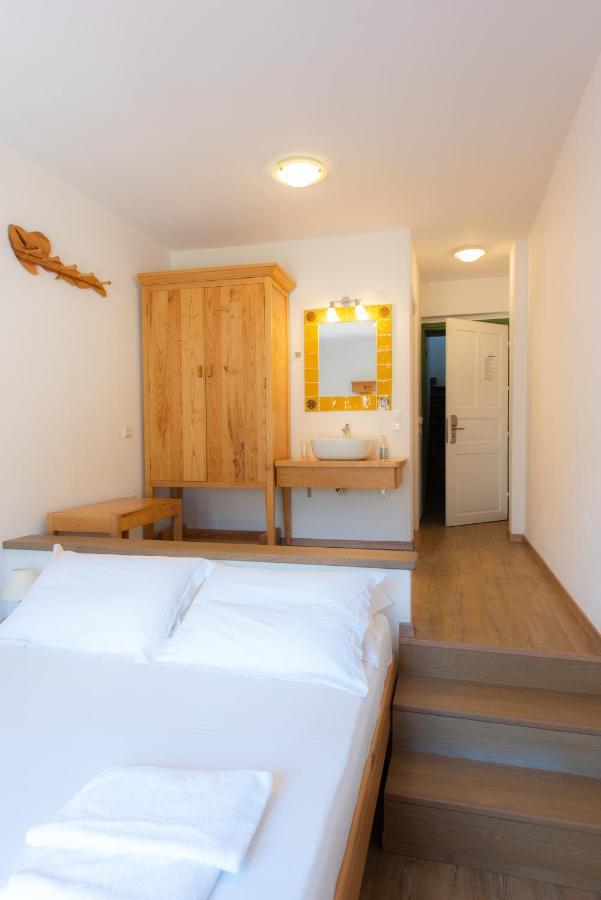 Margado Hotell Kamares  Exteriör bild